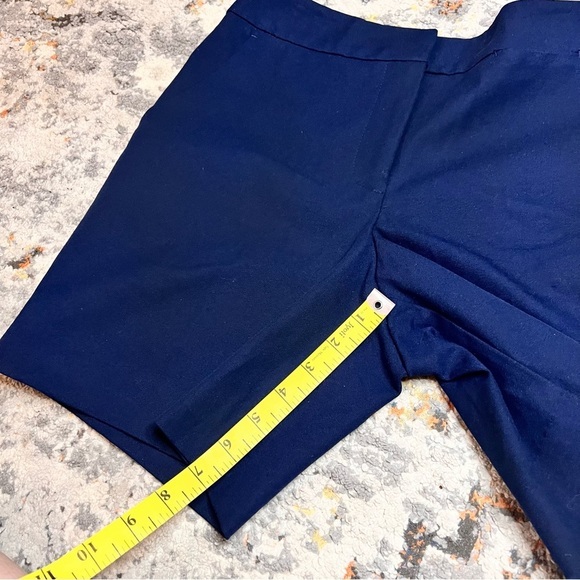 TRINA TURK Navy Flat Front‎ Shorts Size 2 - Picture 7 of 8